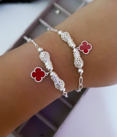 PUPL000417 PULSE PLATA PROTECTORA TREBOL ROJA