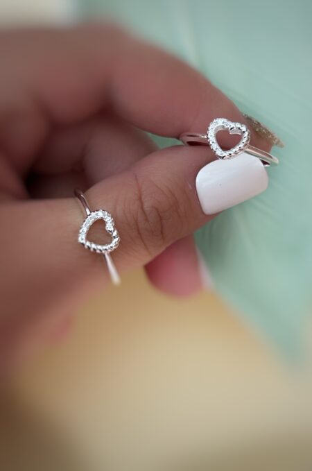 ANIP000481 ANILLO CORAZON TORSADO CALADO