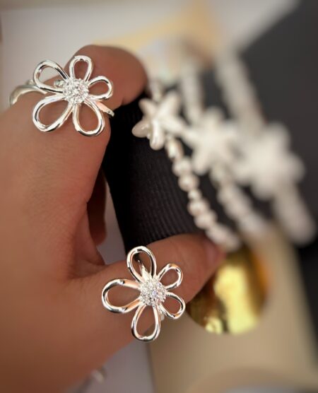 ANIP000520 ANILLOS FLOR Y CIRCONIA - 18